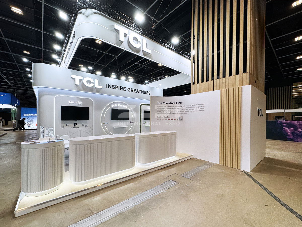 法國(guó)巴黎寬帶展臺(tái)布置